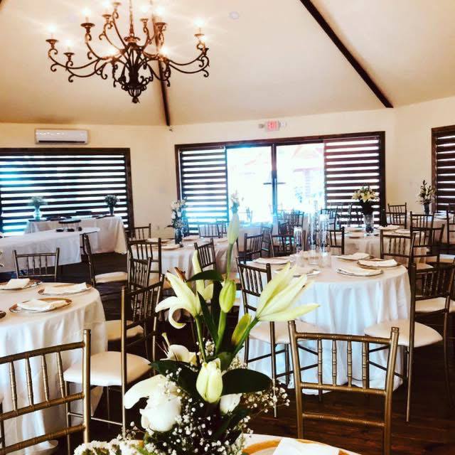 Cabaña Montero interior elegante Rancho El Mezquital McAllen TX